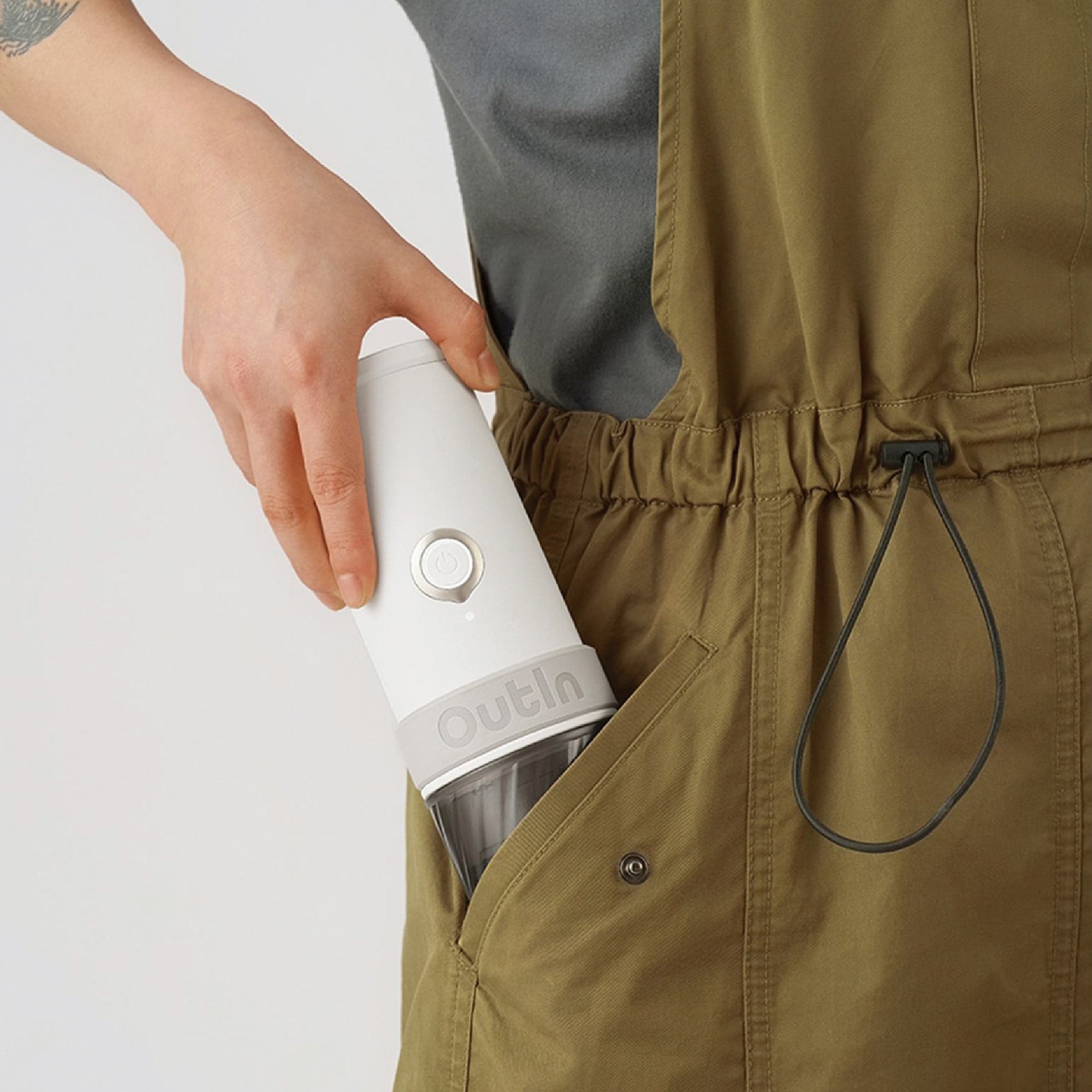 OutIn Mino Macchina Per Caffè Espresso Elettrica Portatile  (Pre-ordine)