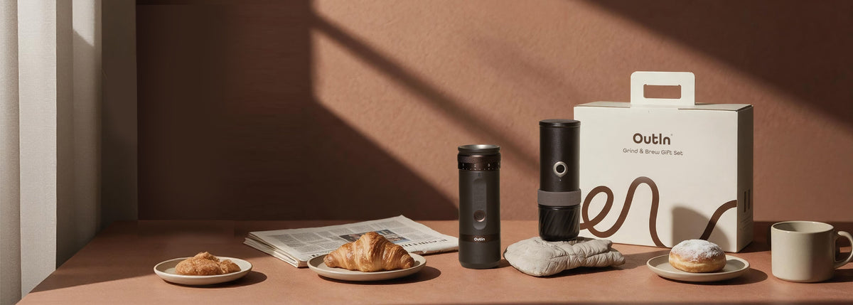 Per queste feste, regala il rituale completo del caffè.