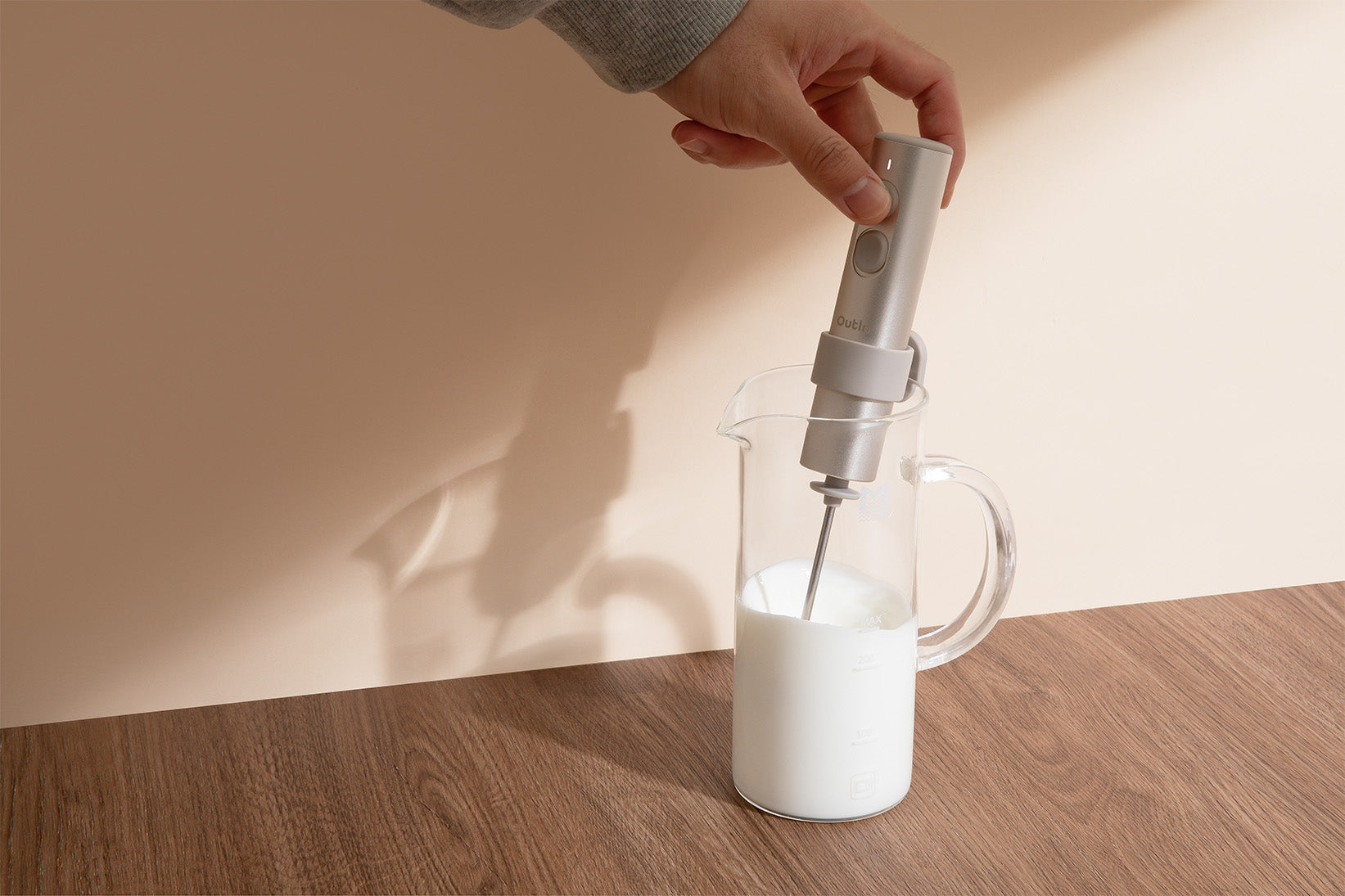 Design ergonomico con doppi comandi indipendenti